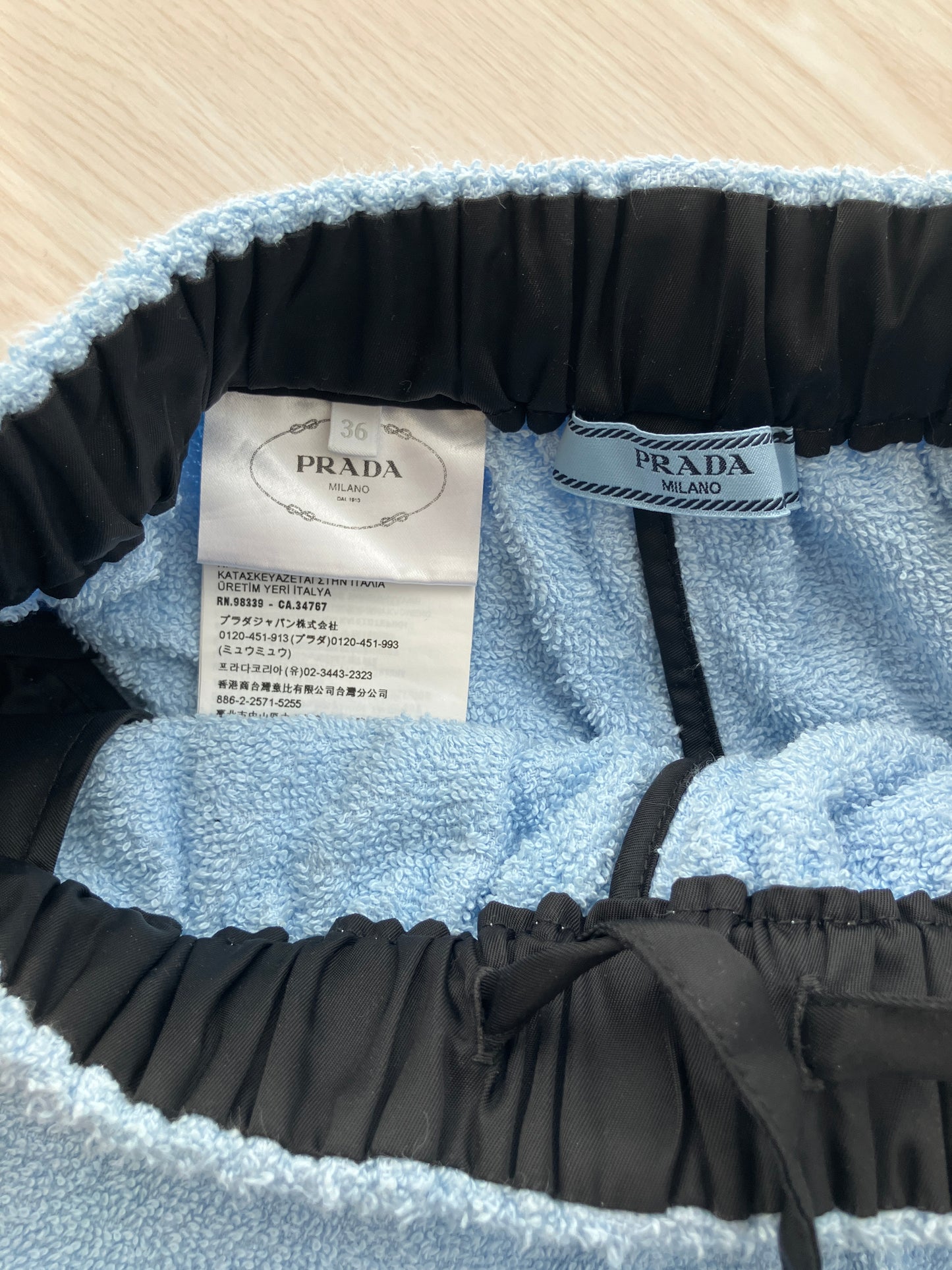 【PRADA】セットアップ UPA05082