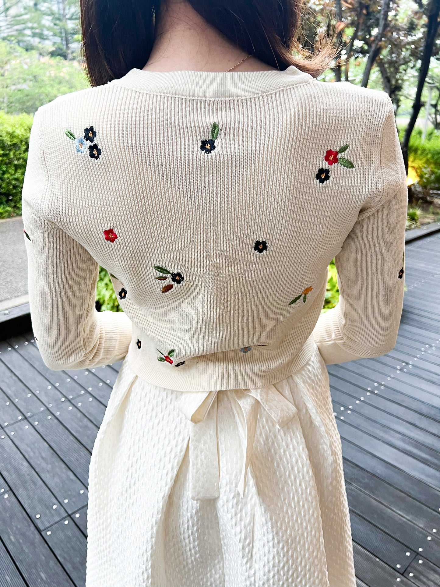 フラワー刺繍カーディガン CPA32010
