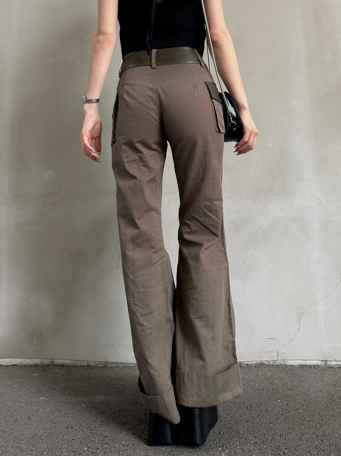 ウエストレザーブーツカットパンツ DPB26149