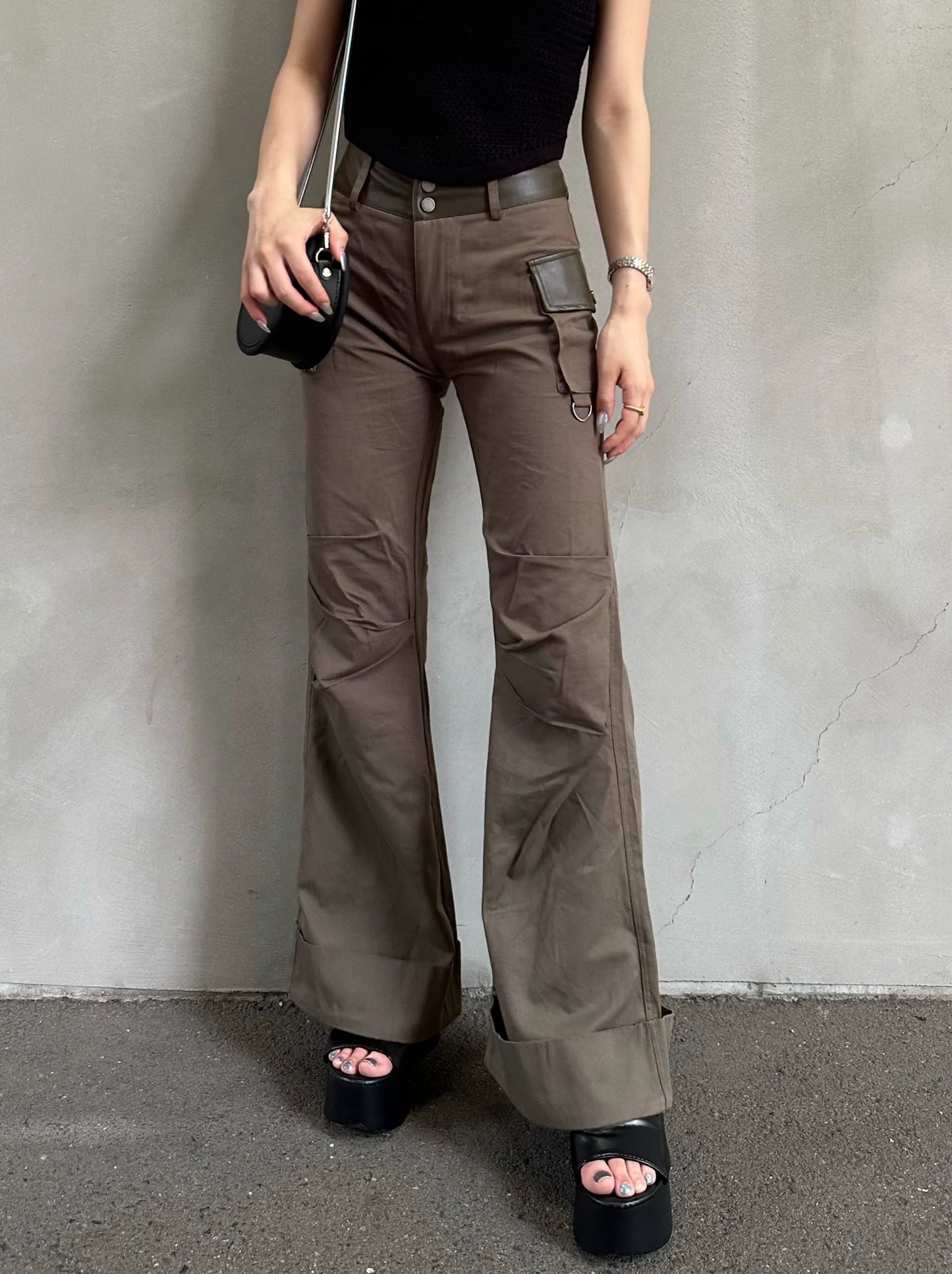 ウエストレザーブーツカットパンツ DPB26149