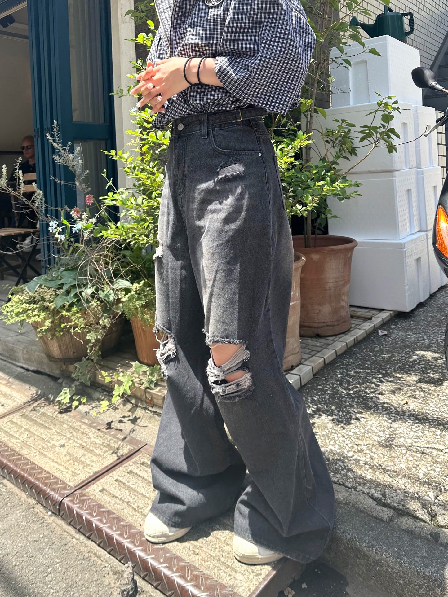 ダメージデニムワイドパンツ DPB51080