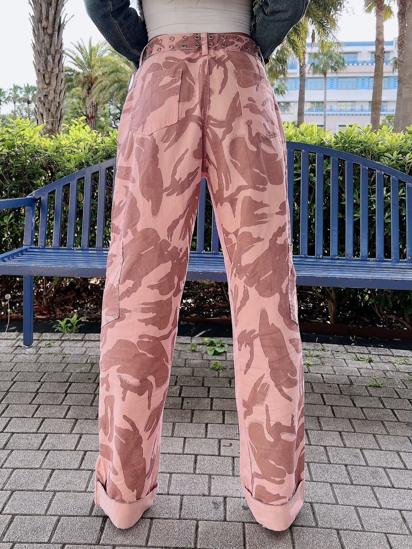 ピンクミリタリーストレートパンツ DPB10062