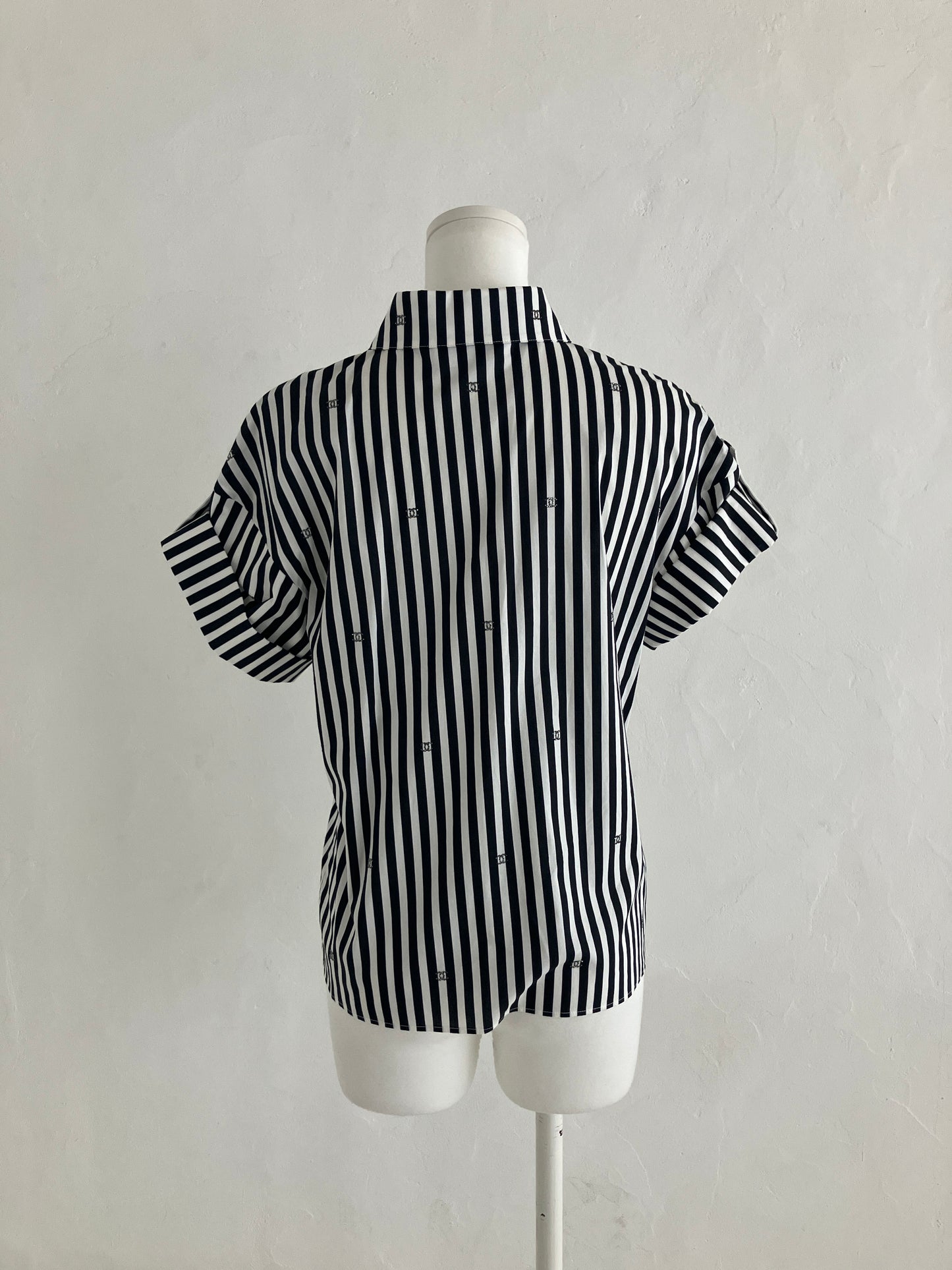 【CHANEL】シャツ UPA05097