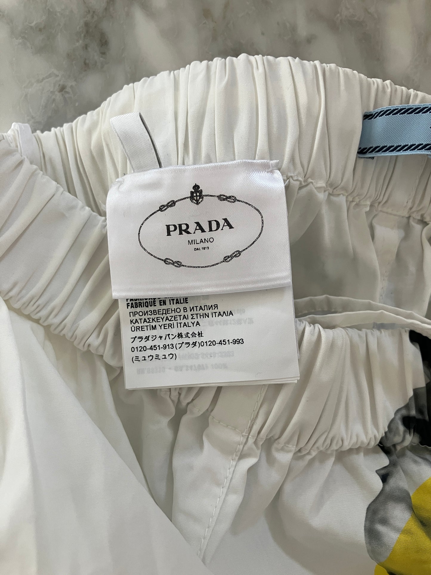 【PRADA】ショートパンツ UPA05117
