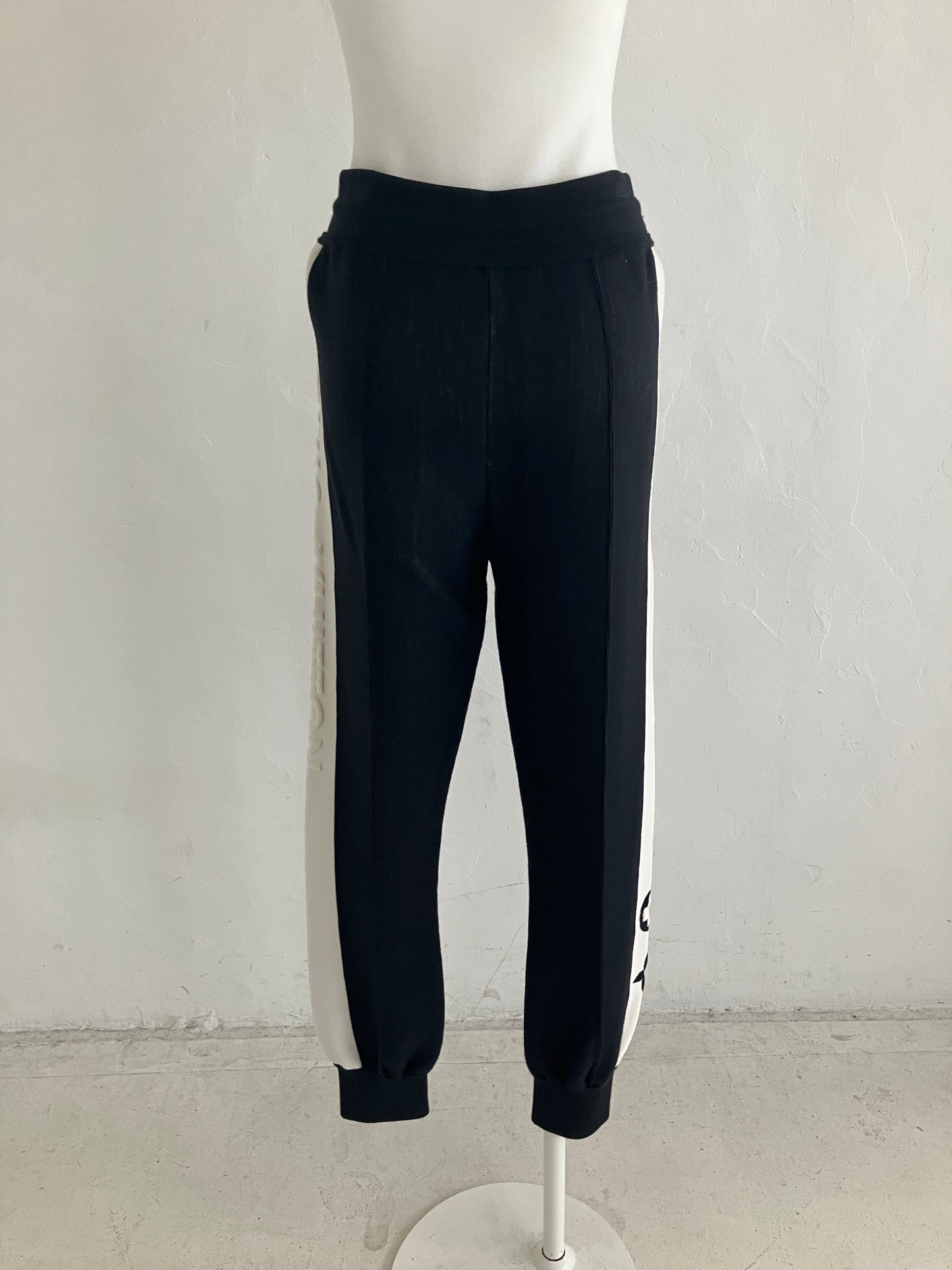 【LOUIS VUITTION】セットアップ UPA05102