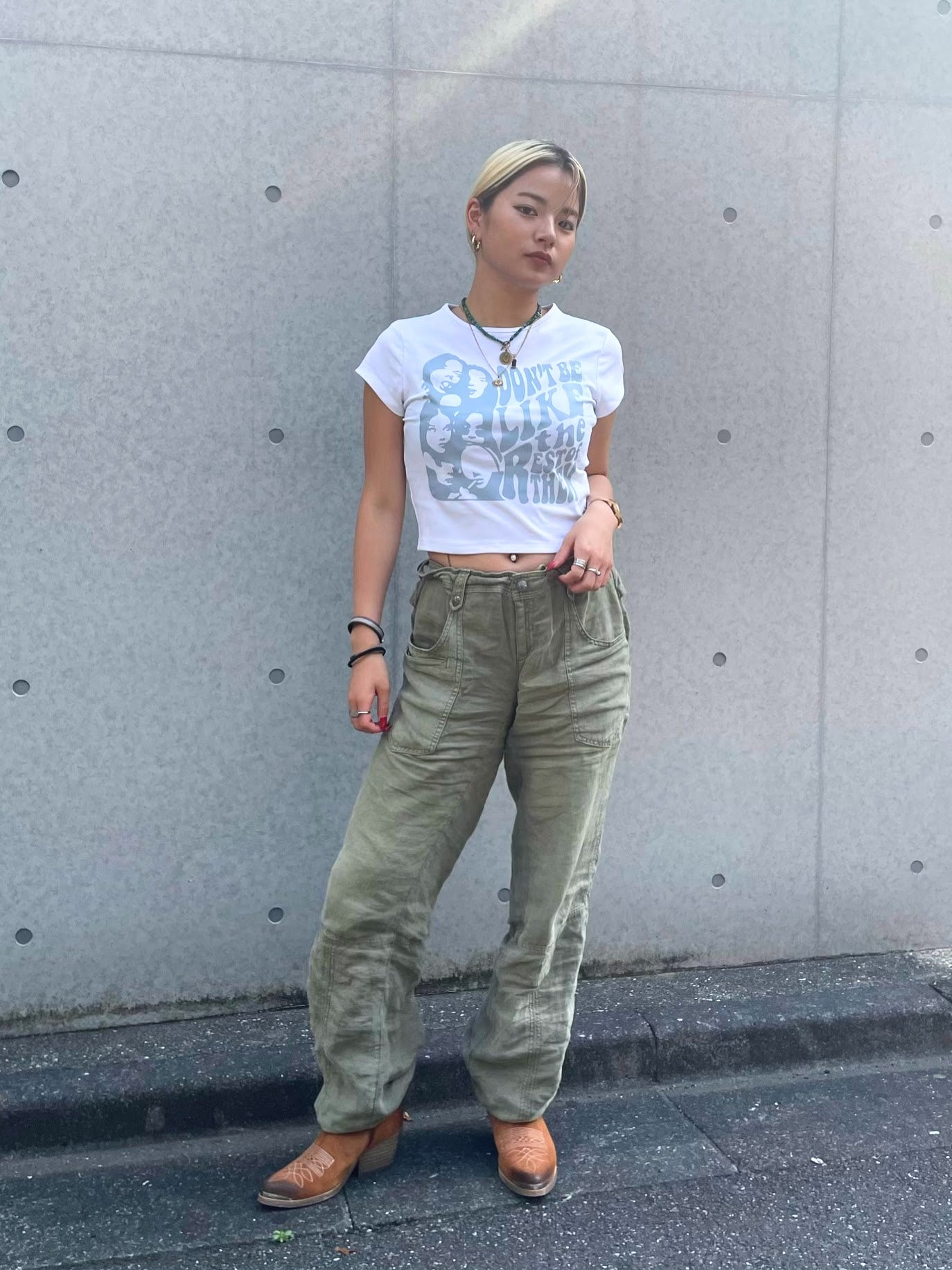 フロントプリントTシャツ DPB19155
