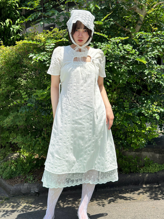 カットアウトサマーワンピース DPA20385