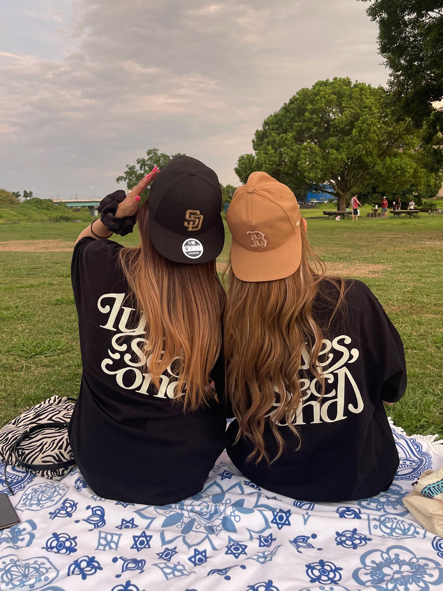 バックロゴオーバーTシャツ DPB73052