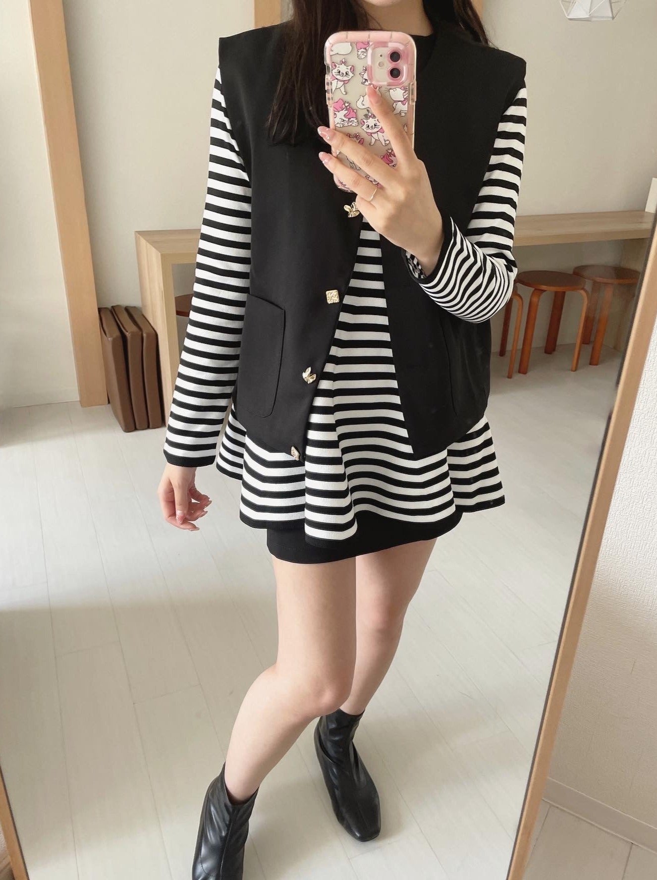 ゴールドボタンベスト CPA38009