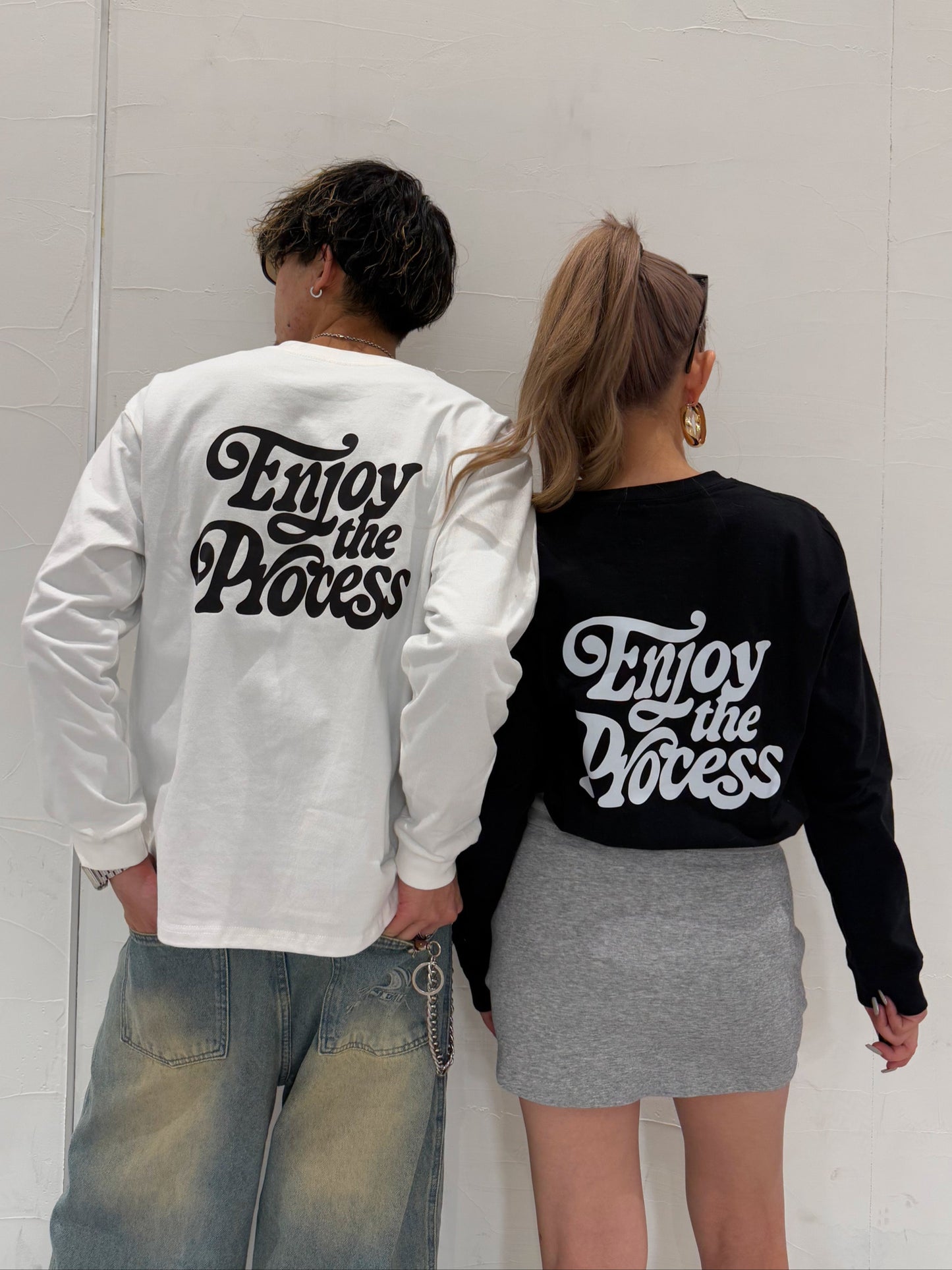 ユニセックスロゴロングスリーブTシャツ DPB73254