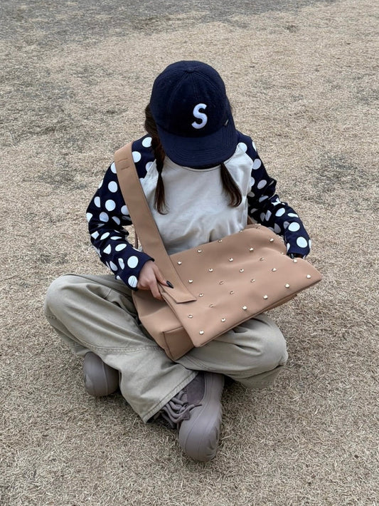 スタッズショルダーバッグ DPB98039