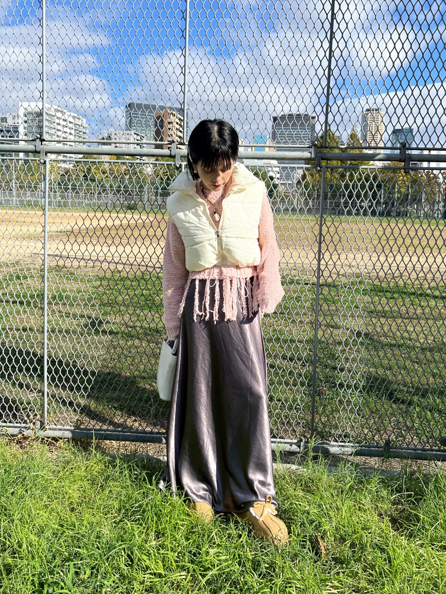 サテンロングフレアスカート DPB79067