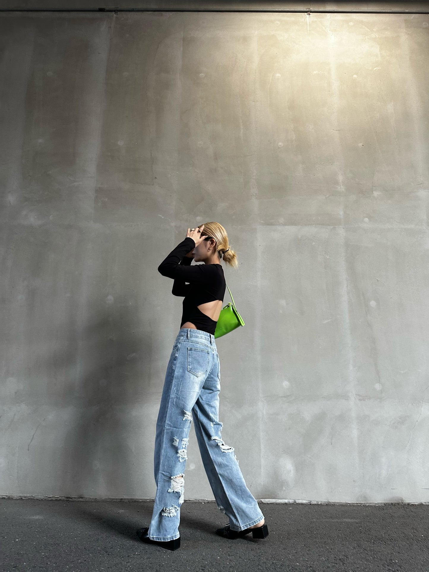 バックオープンボディスーツ DPB26218