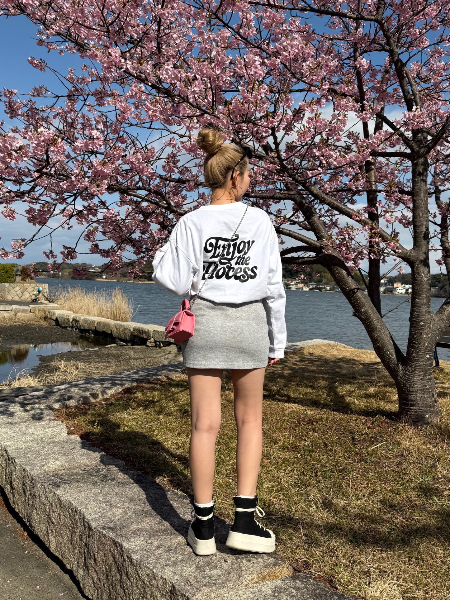 ユニセックスロゴロングスリーブTシャツ DPB73254