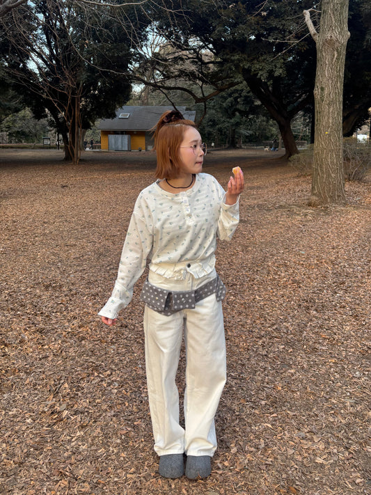 ミニフラワーヘンリーネックトップス DPC04004