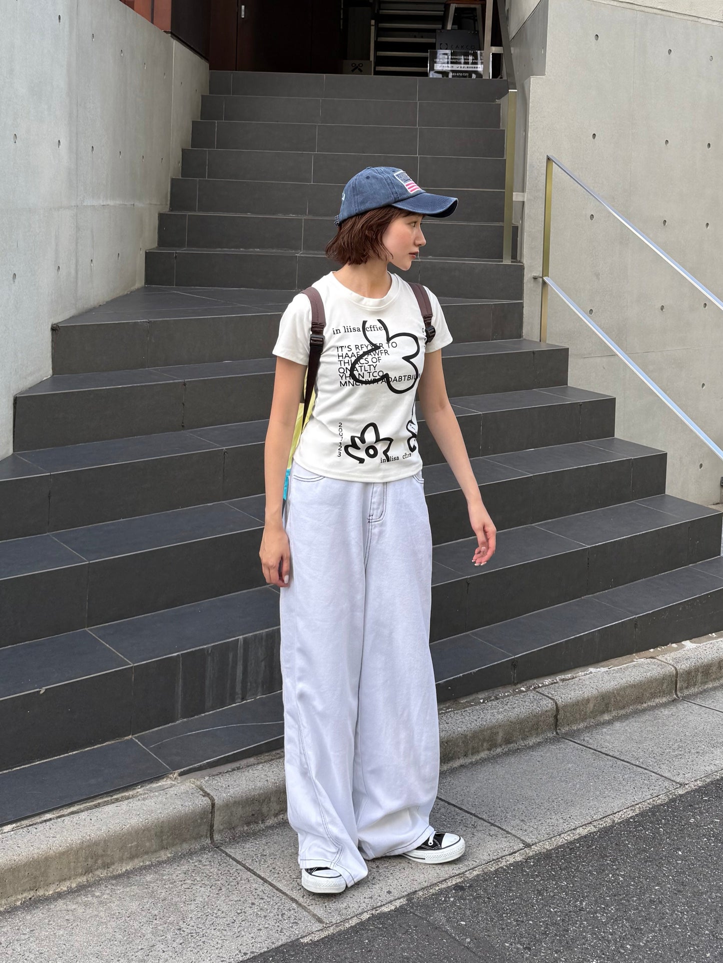 フラワープリントTシャツ DPB91027