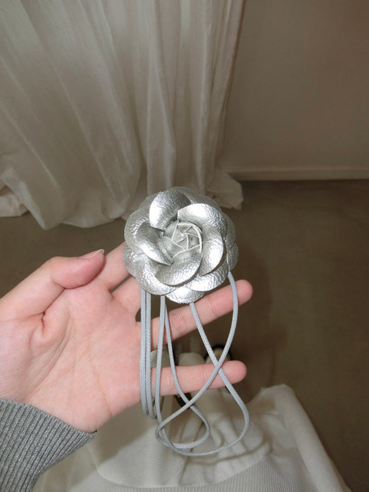 シルバーローズチョーカー DPB43256