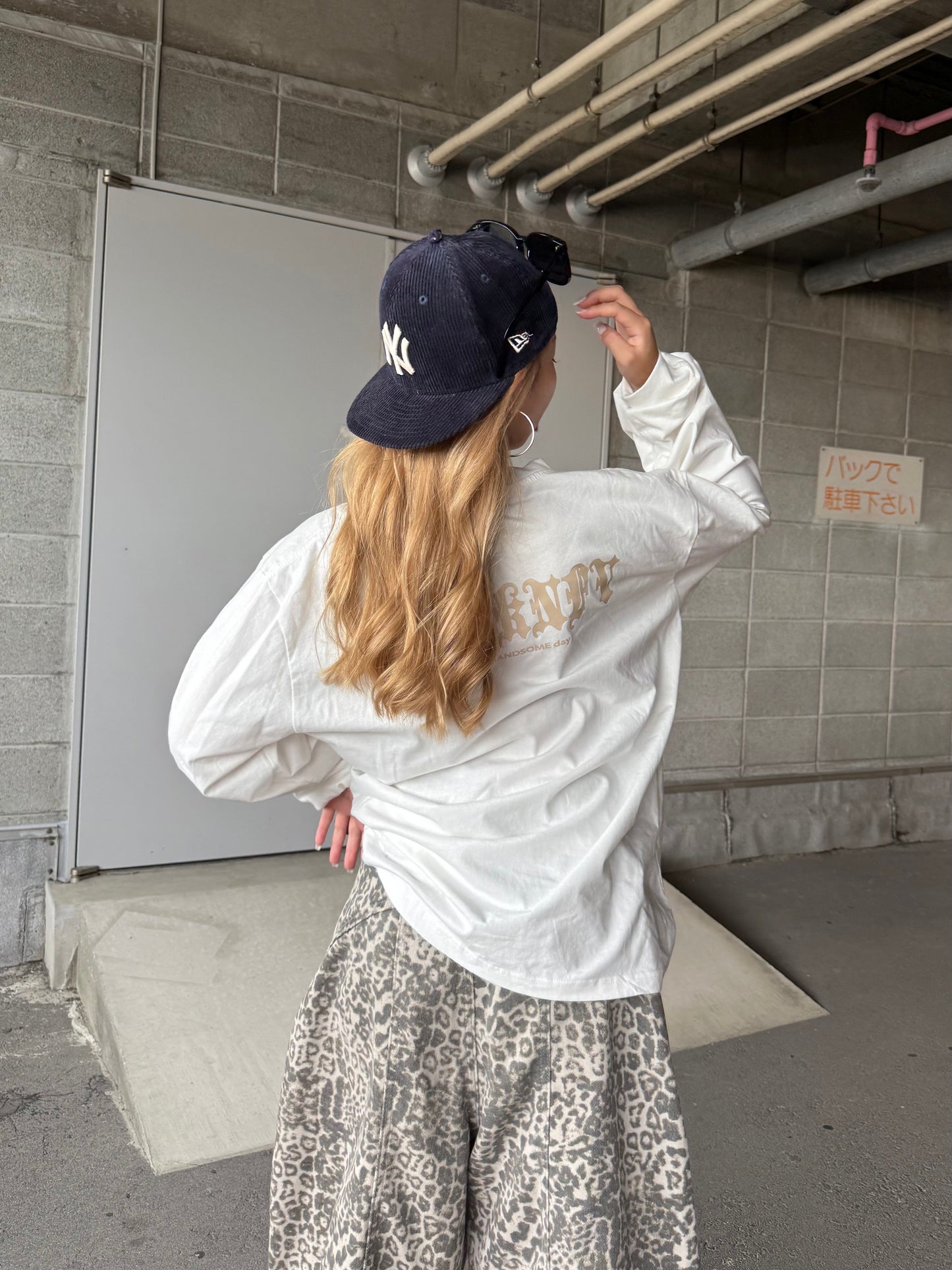 ストリートロゴロングスリーブTシャツ DPB73364
