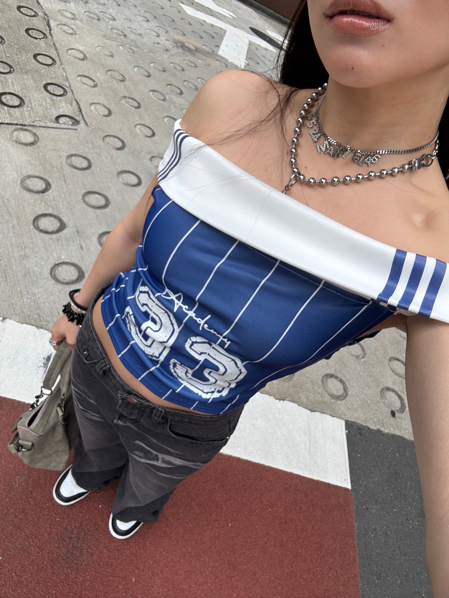 ナンバーオフショルダートップス DPB86053