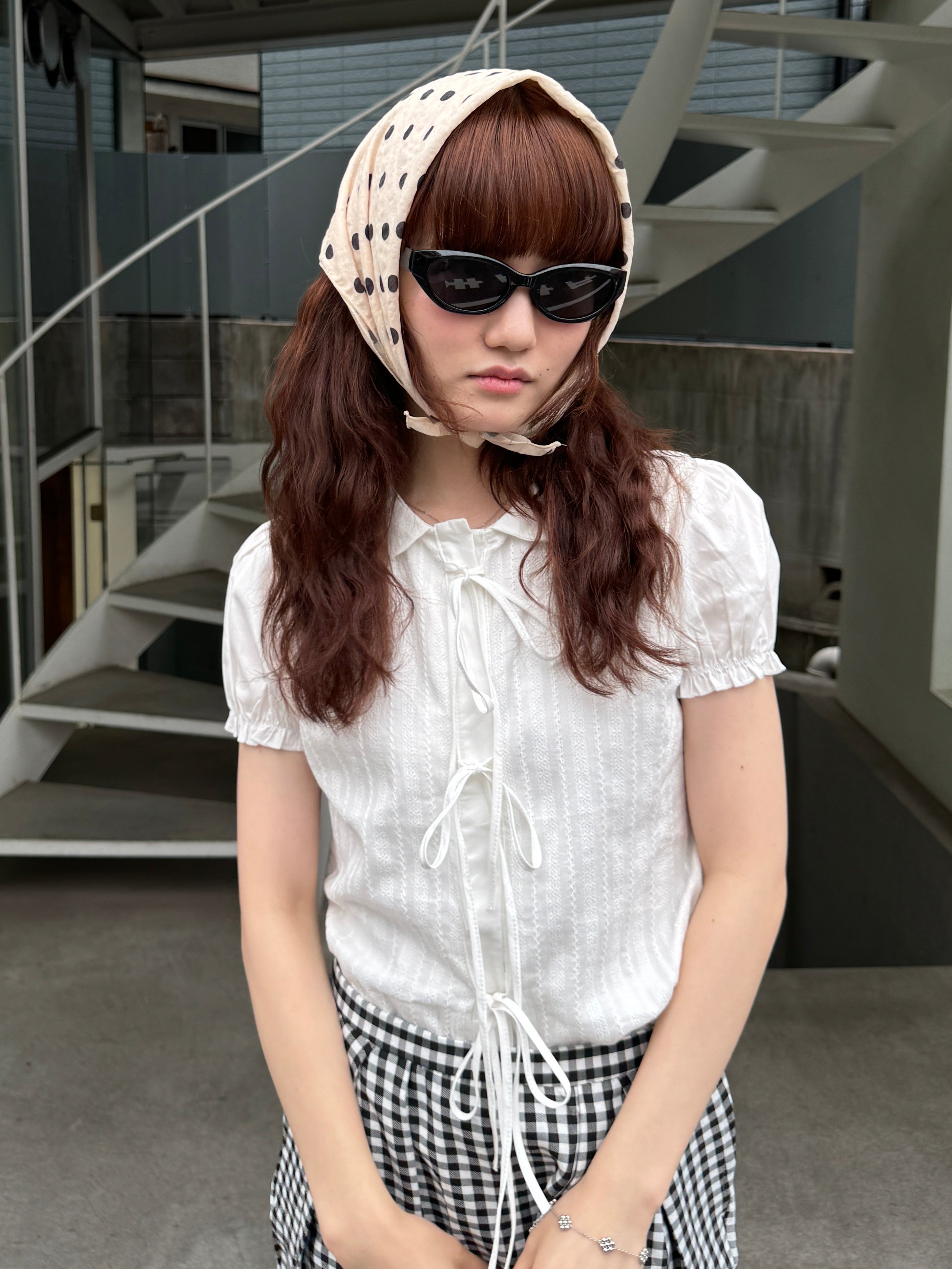 ラウンドカラーホワイトリボンシャツ DPA43649 – CRAMMY