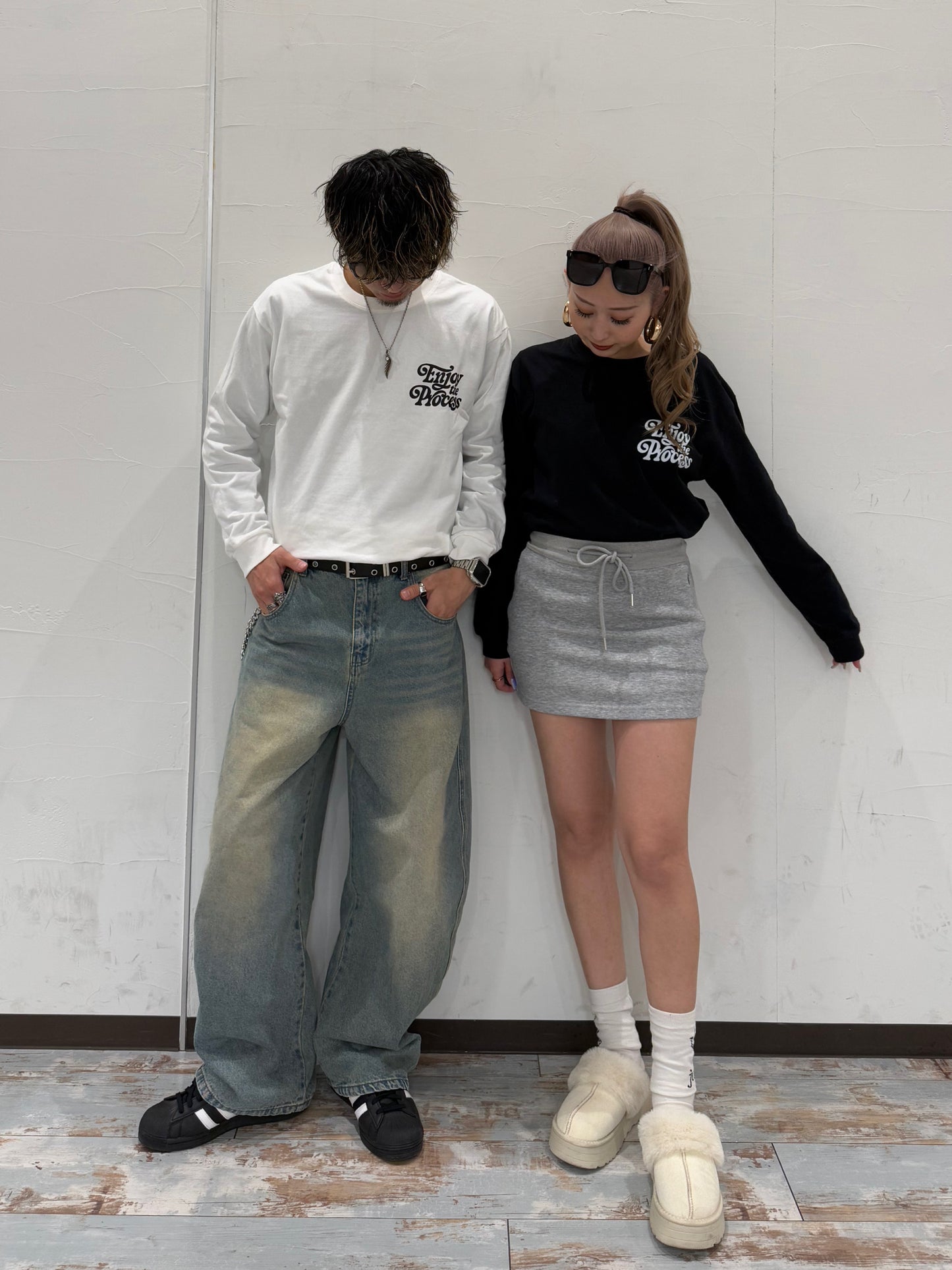 ユニセックスロゴロングスリーブTシャツ DPB73254