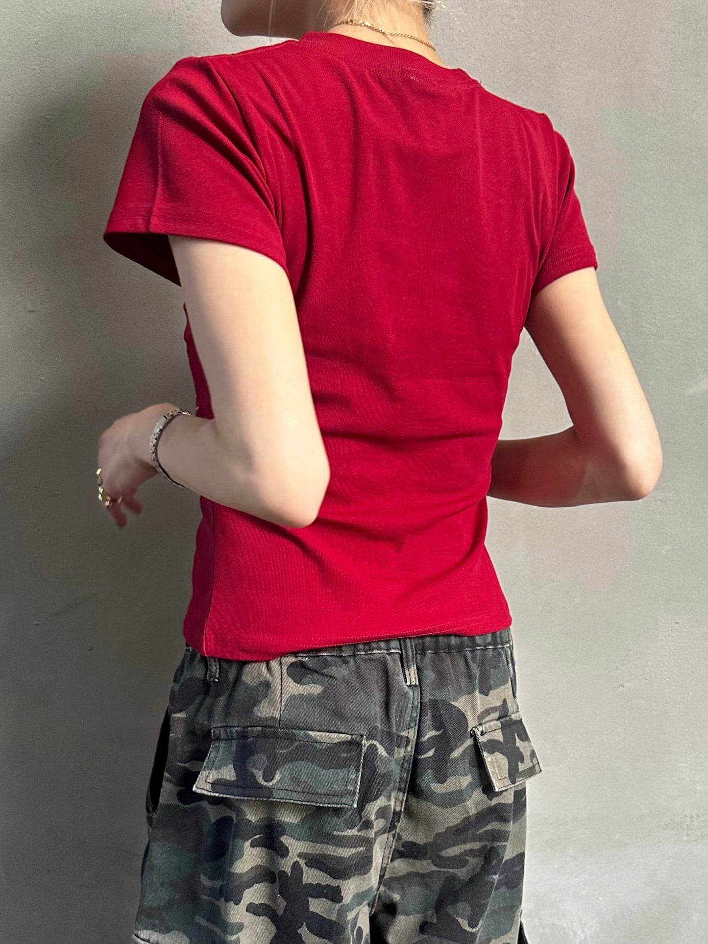 レッドロゴTシャツ DPB26596