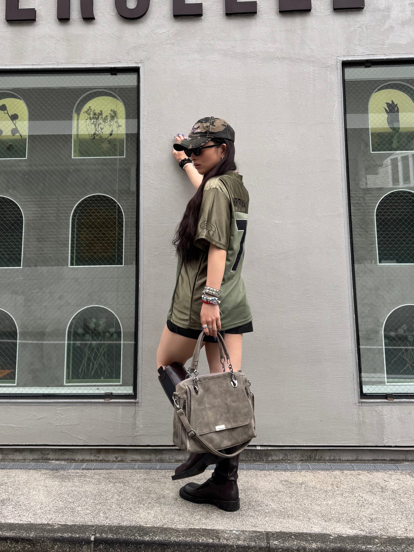 VネックナンバーTシャツ DPB86062