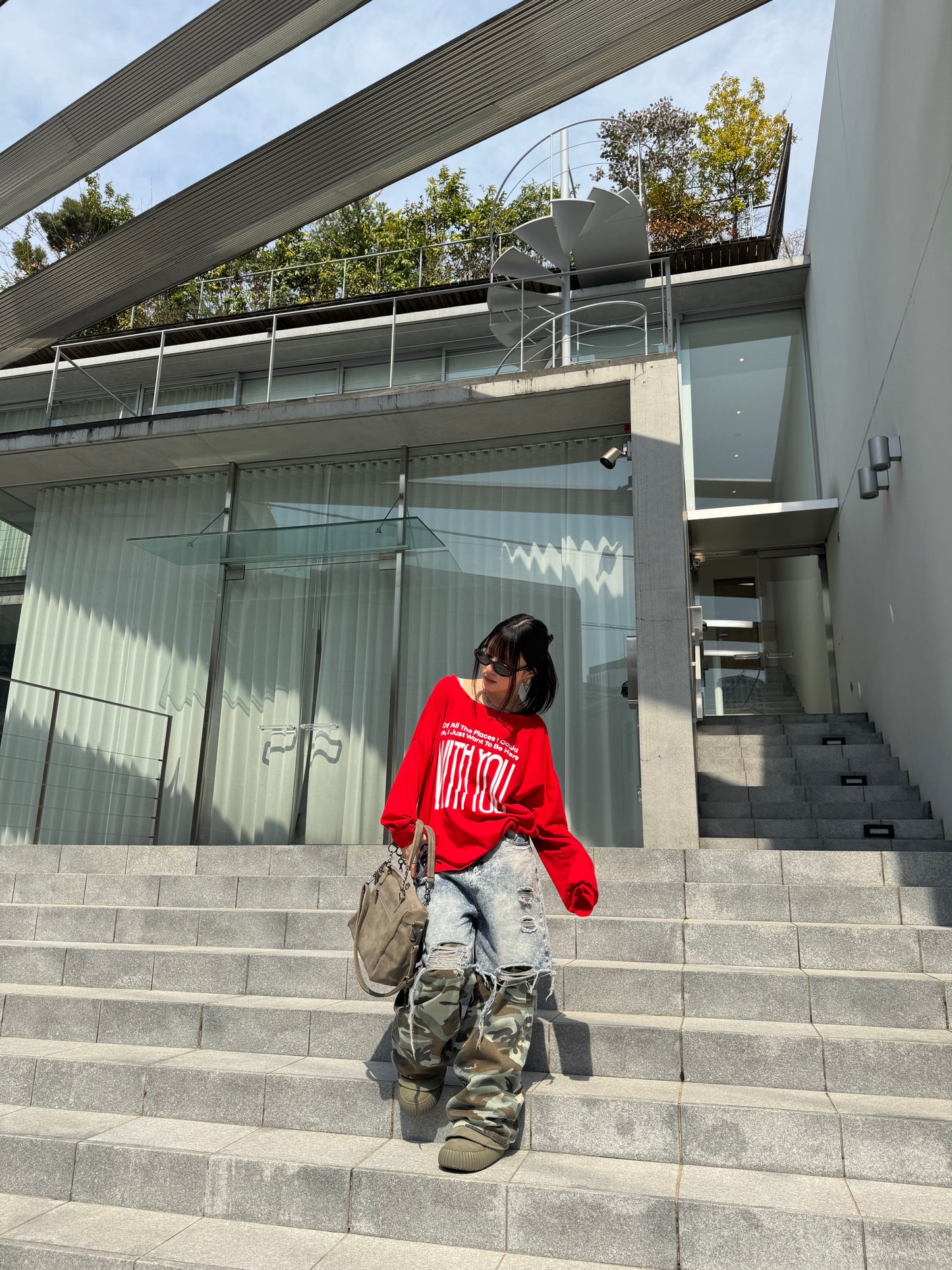 ロゴデザインロングスリーブTシャツ DPB86025