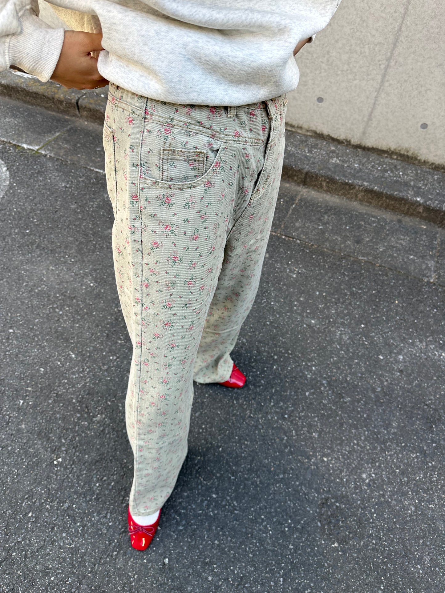 フラワーロゴデニムパンツ DPB47223