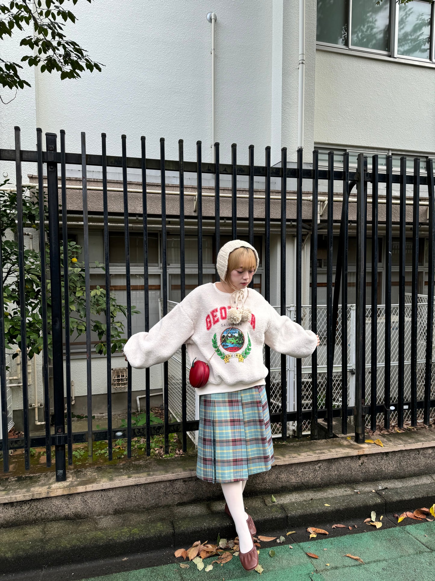 ポンポンイヤーマフラー DPB76091