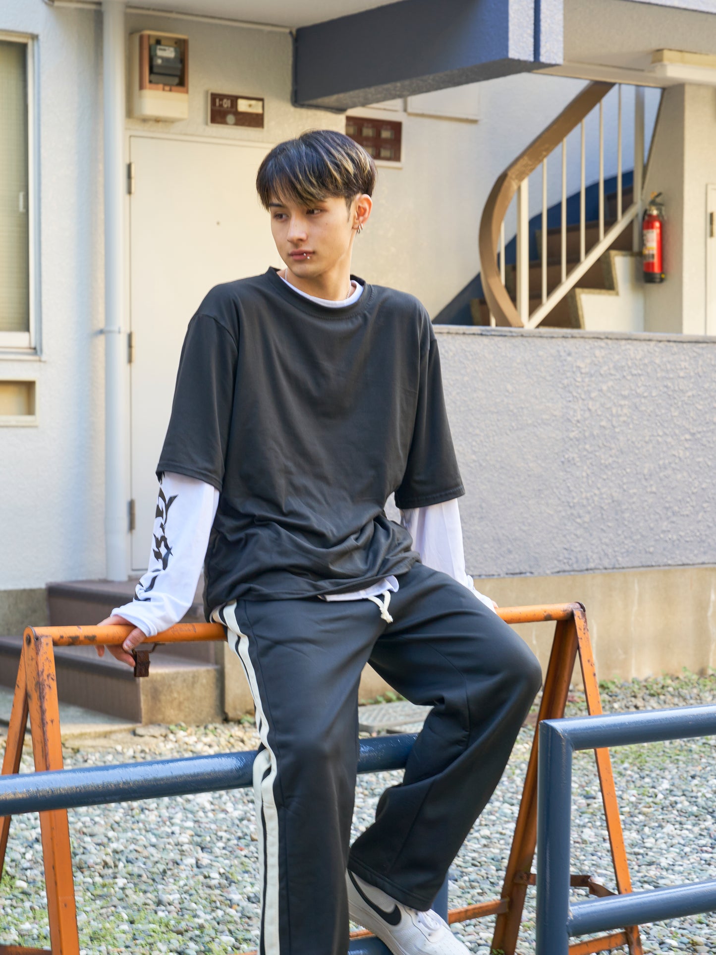 ウイングバックロゴTシャツ SPA08026