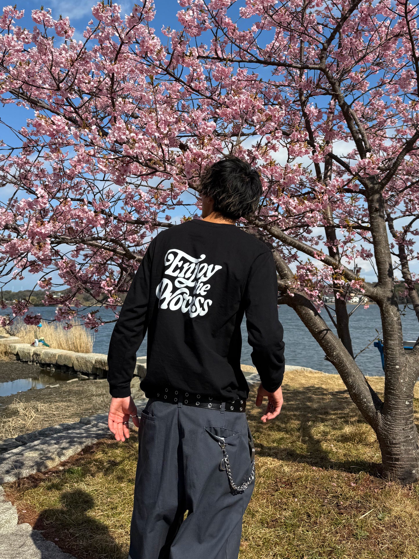ユニセックスロゴロングスリーブTシャツ DPB73254