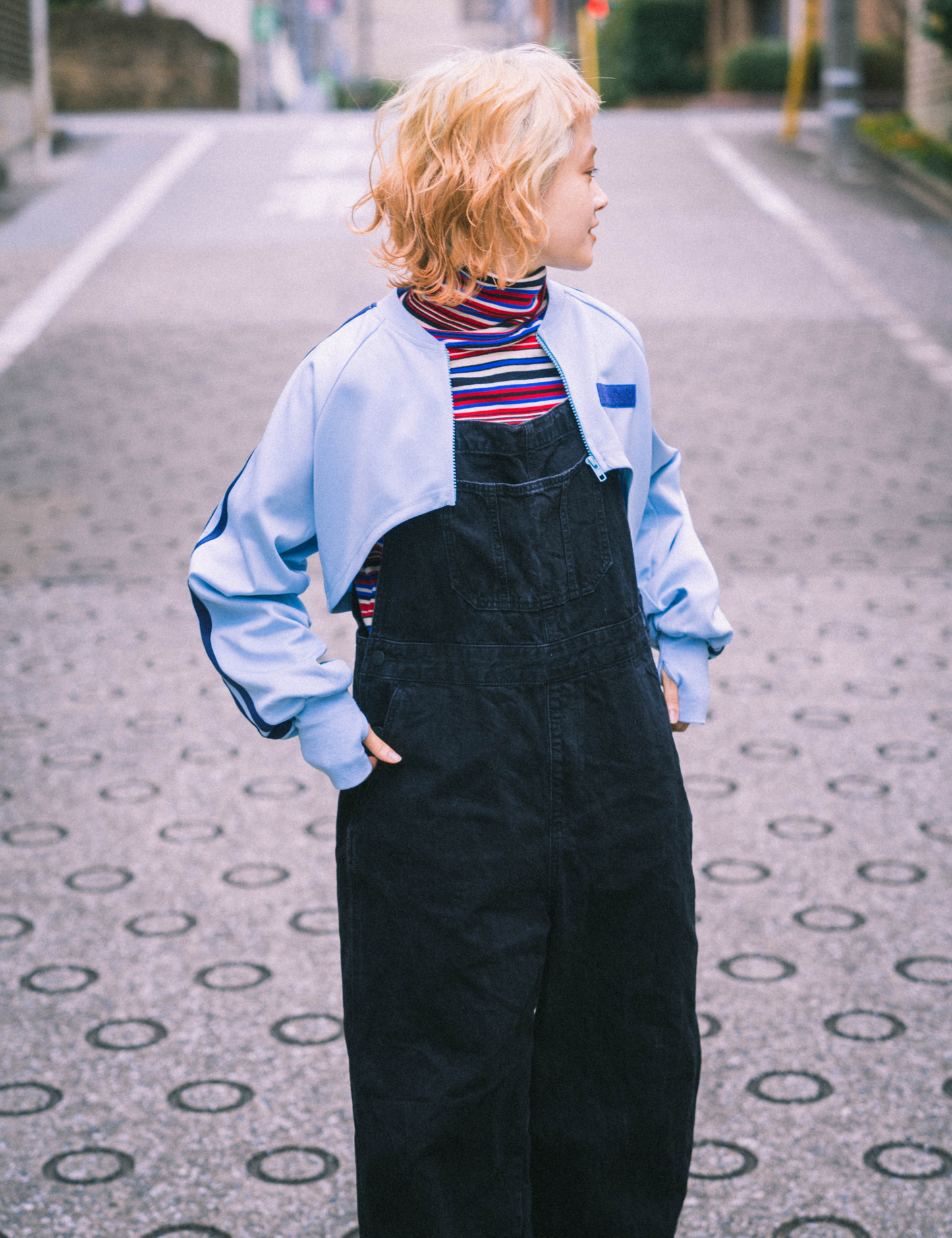 cropped track jacket produce by nagisa