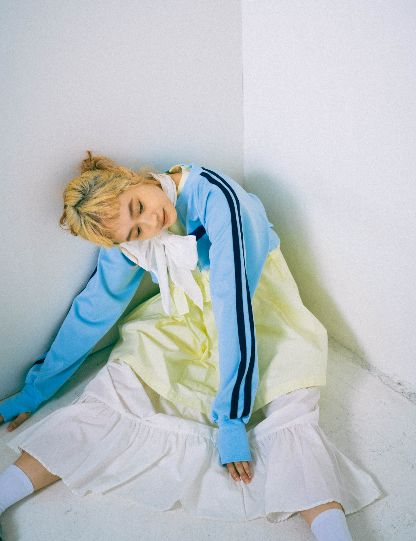 cropped track jacket produce by nagisa