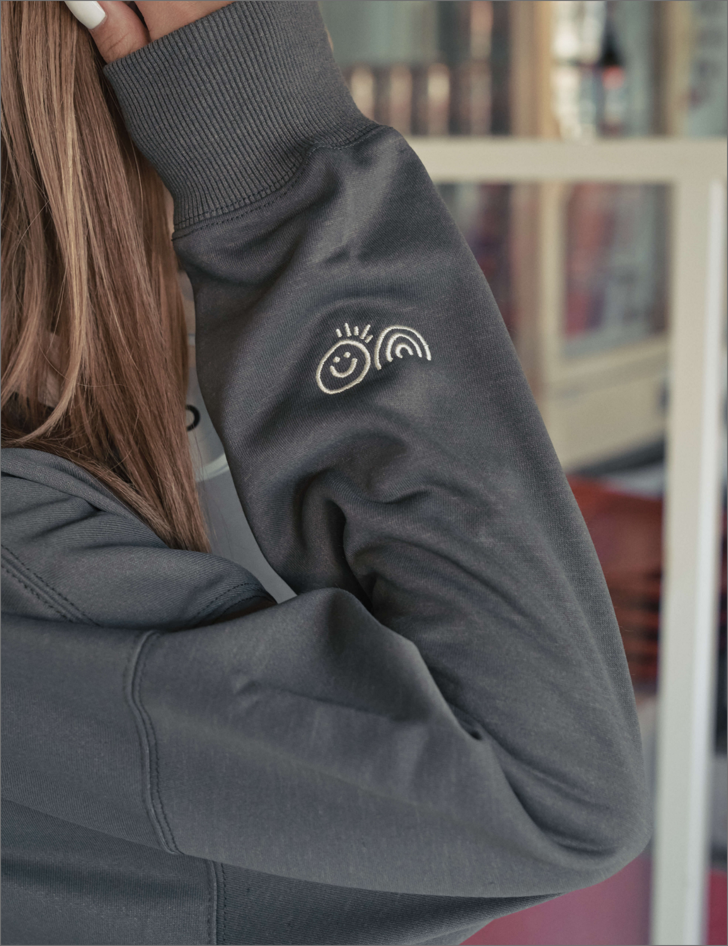 HANDWRITTEN DESIGN SWEAT