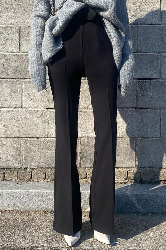 センタープレスフレアパンツ DAA01955
