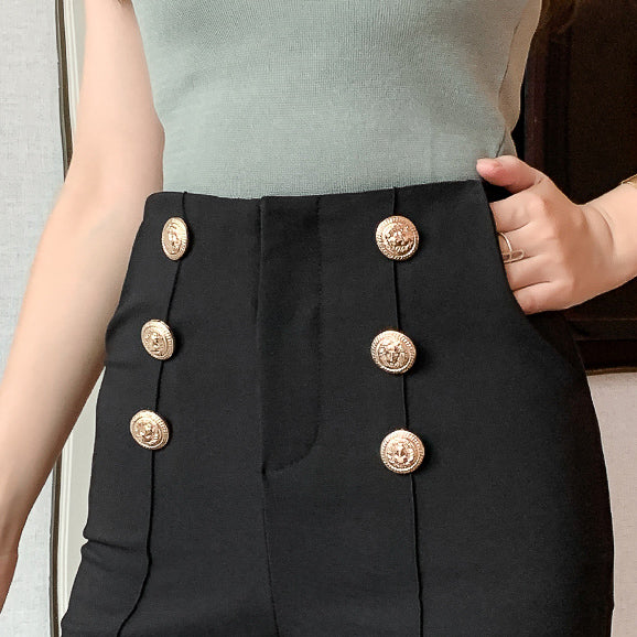 センタープレスシンプルフレアパンツ DAA02663