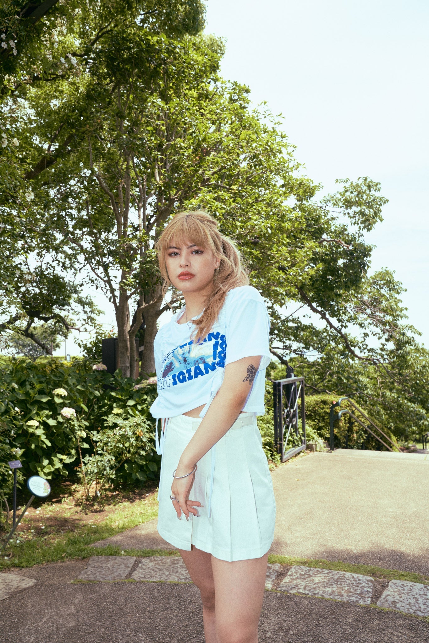シャーリングデザインミニTシャツ DAA02181