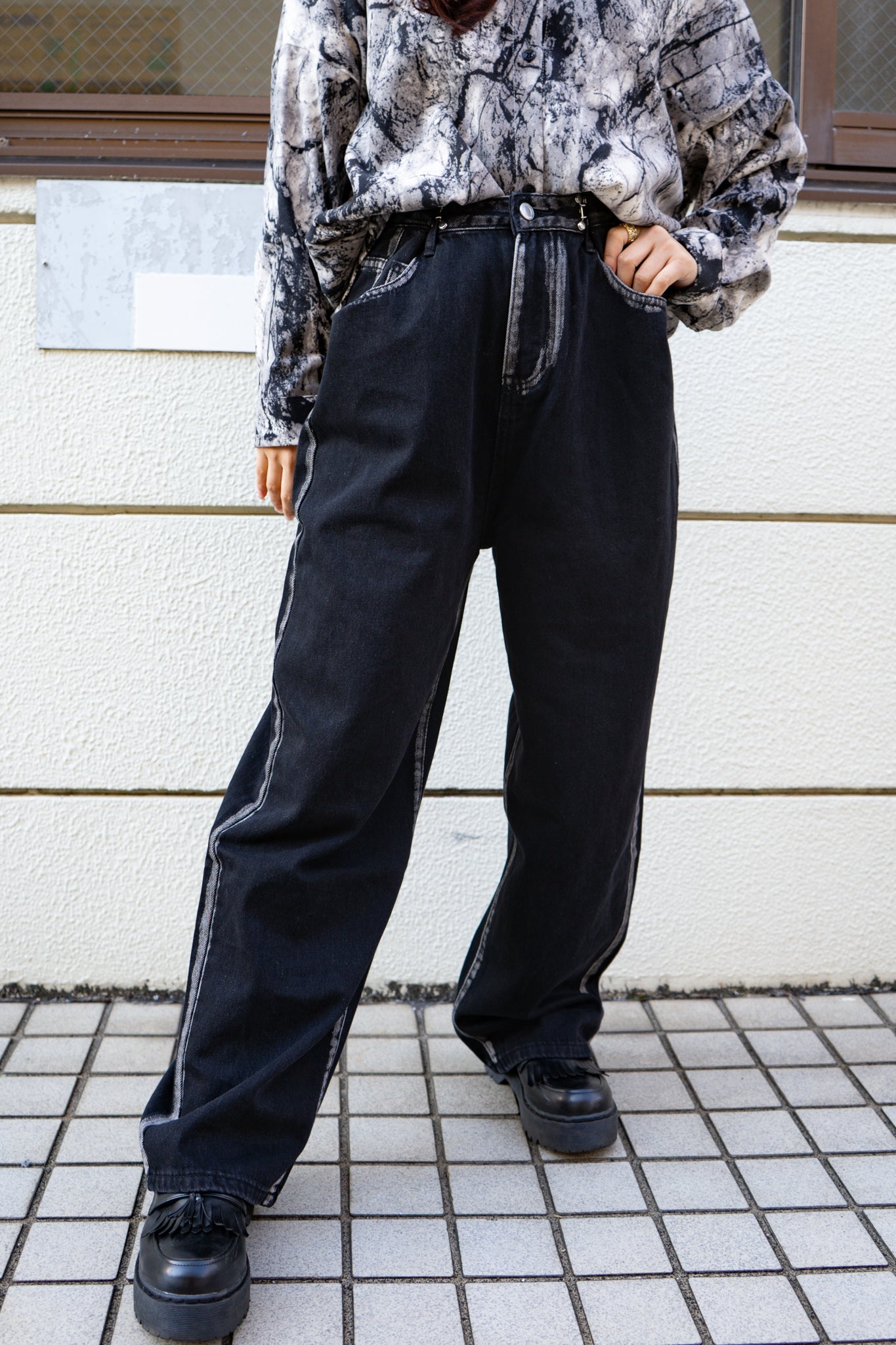 ホックペイントデザインパンツ DAA03731