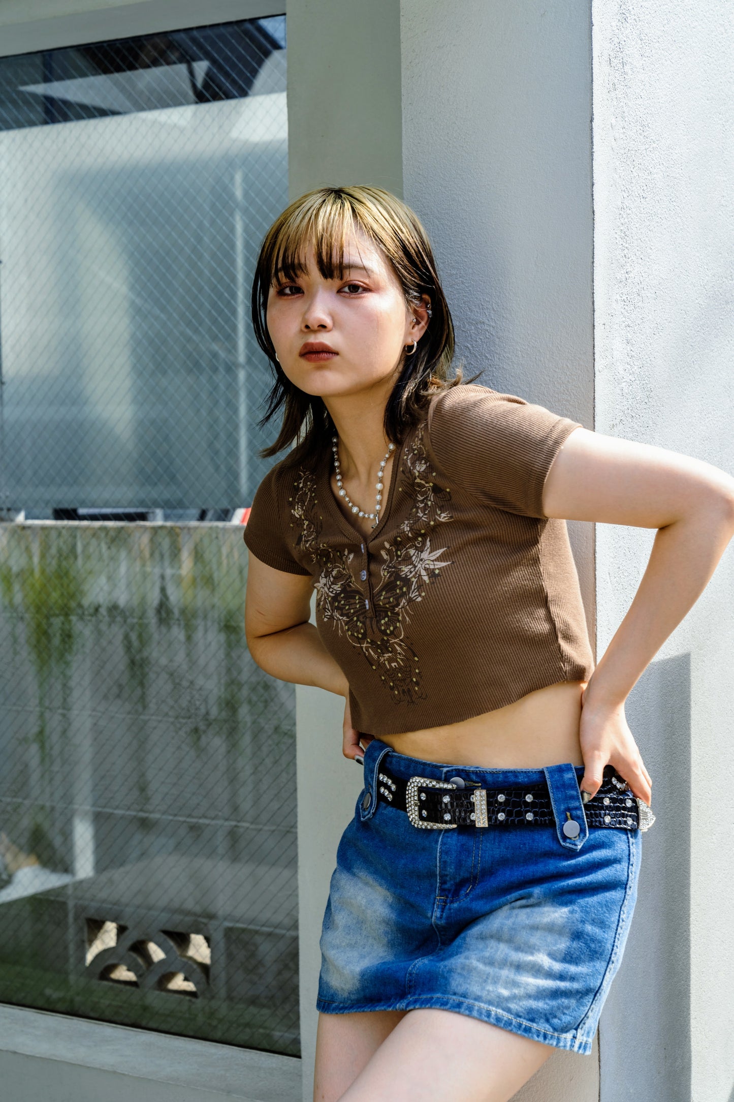 フロントボタンクロップドT DPA20125