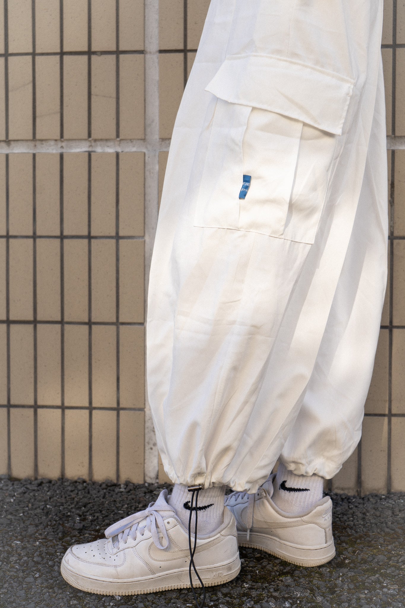 ボリュームバルーンパンツ DAA03799