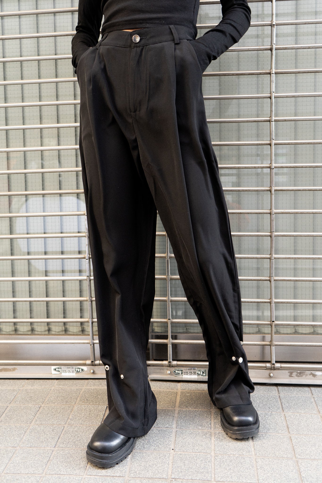 2wayデザインブラックパンツ DAA03815