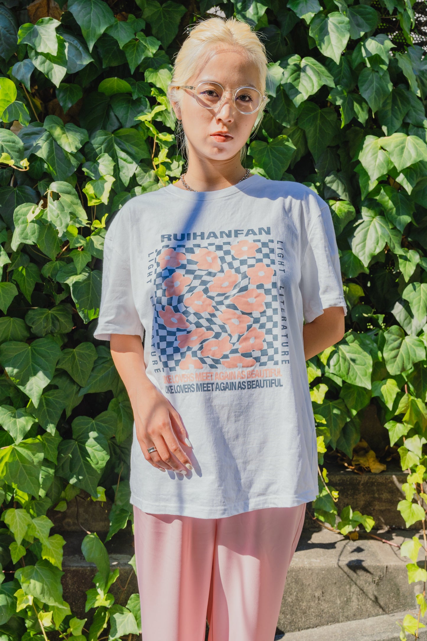 フラワーTシャツ DPA71017