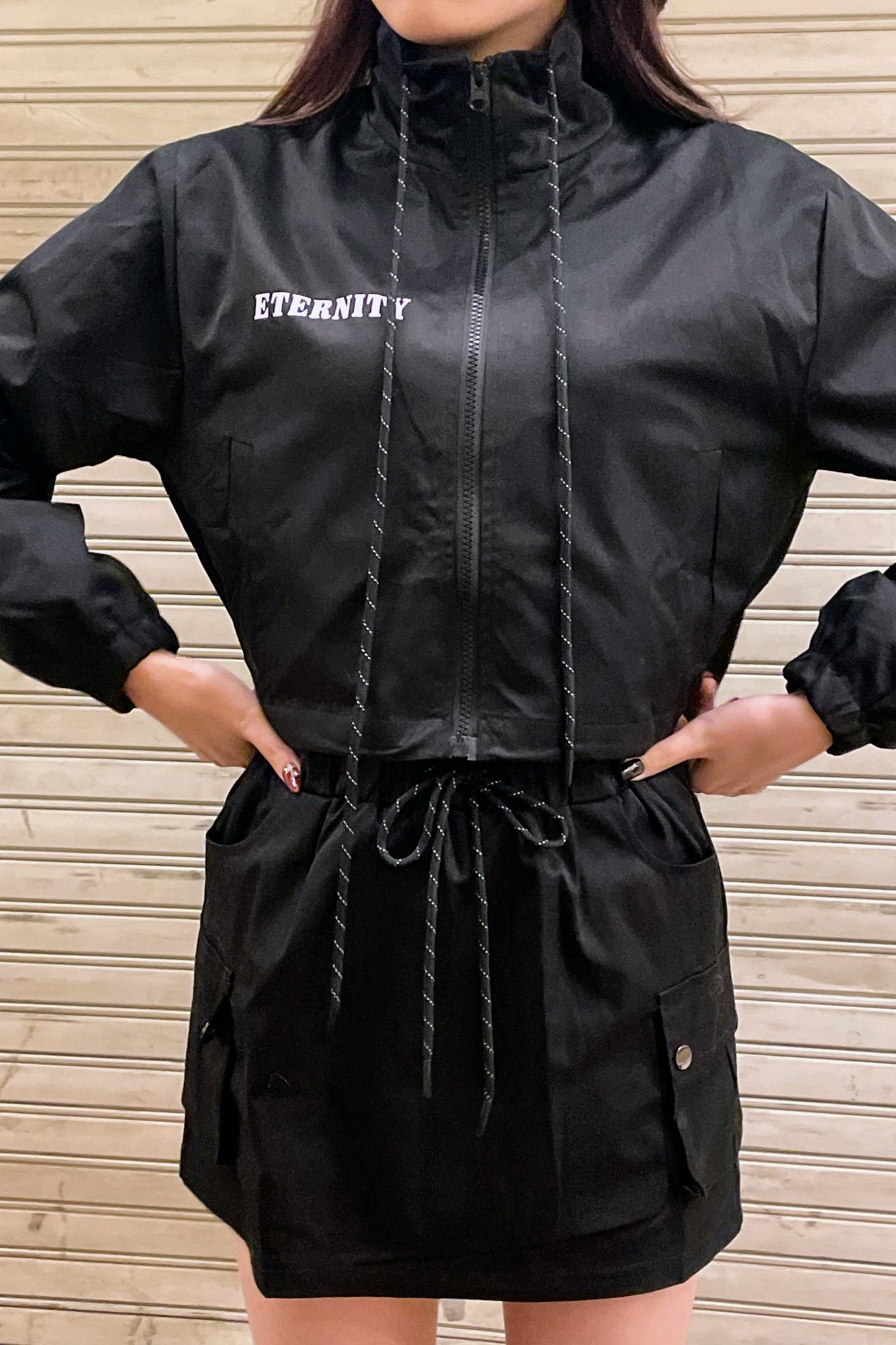 ブラックナイロンミニスカート DPA72045