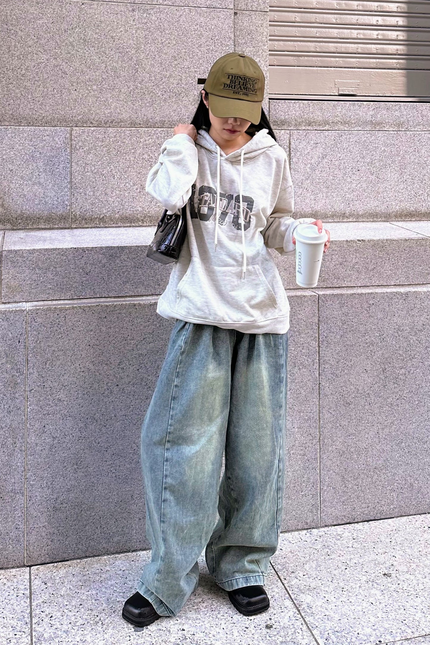 STANDARD刺繍パーカー DPB43027