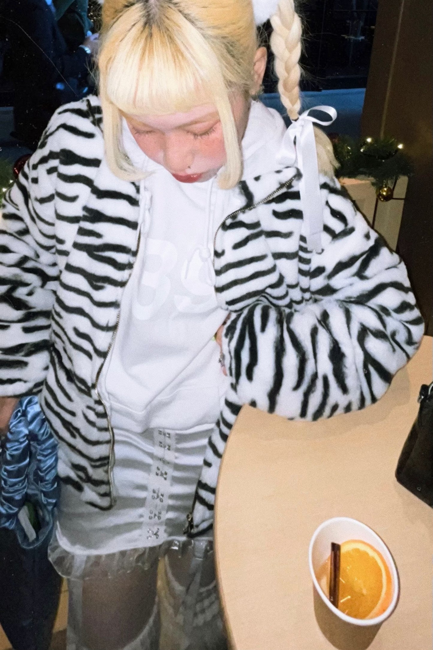 ゼブラファージップアップ DPA80086