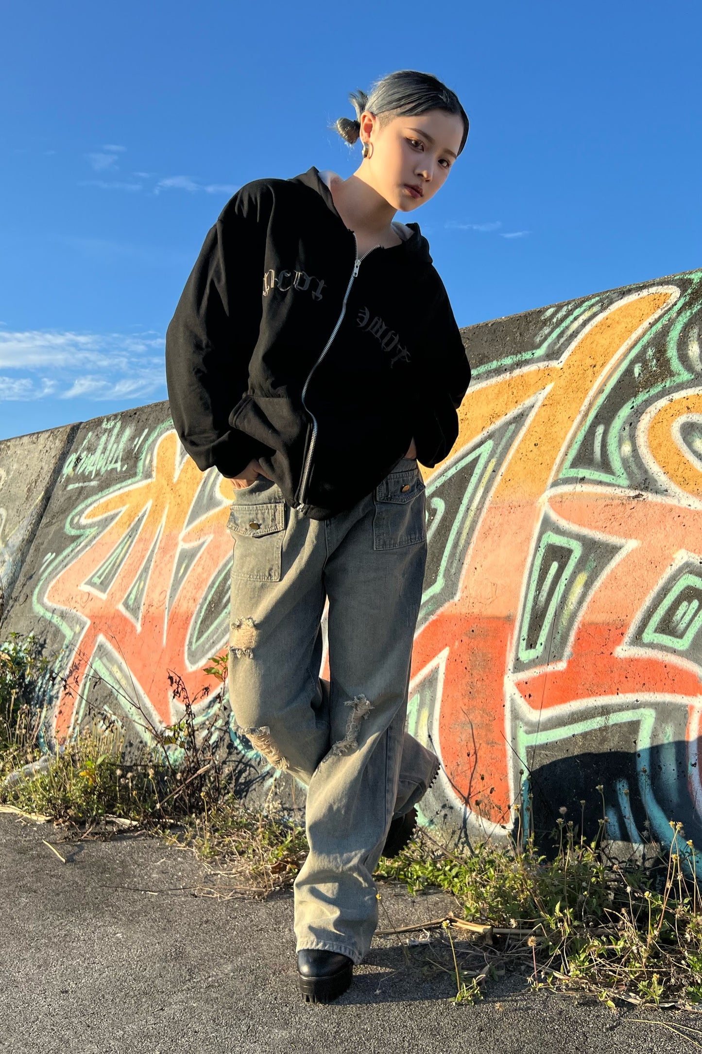 フォントロゴジップアップパーカー DPA89062