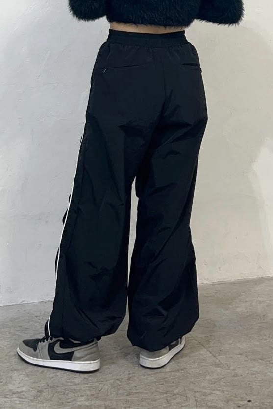 サイドトラックナイロンパンツ DPB35017