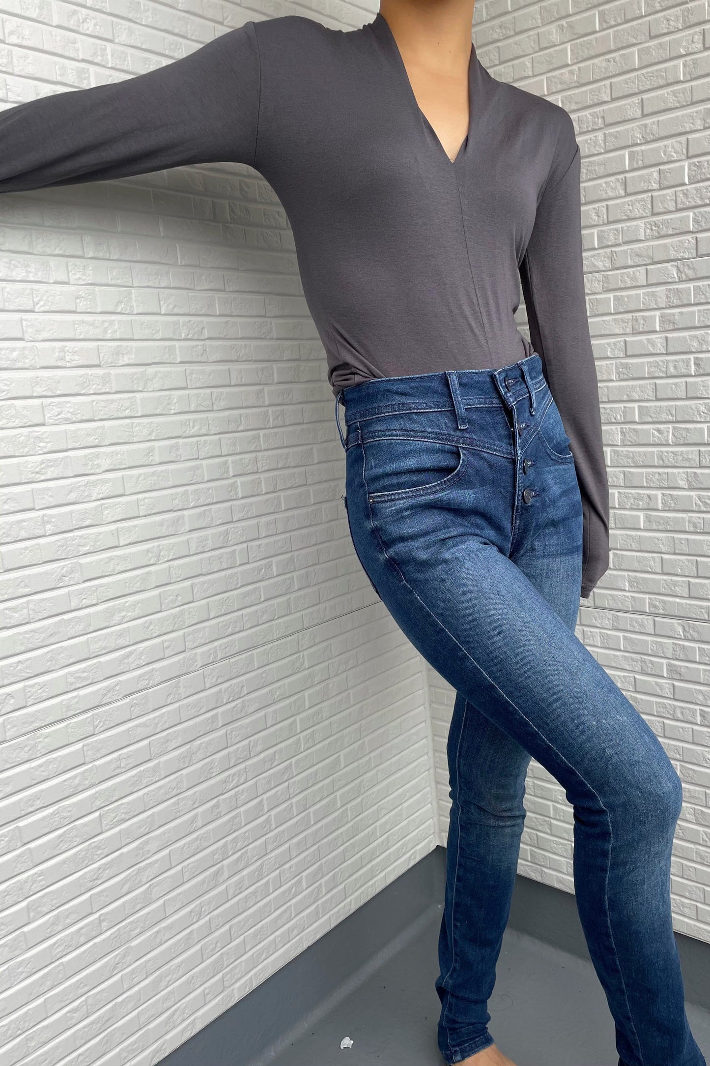 Vネックロングトップス DPA03033