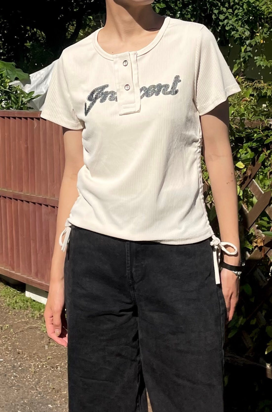 サイドリボンアプリコットTシャツ DPA96006